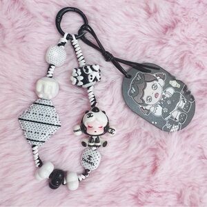 Black & White Beaded Charm Keychain with Skullpanda pendant